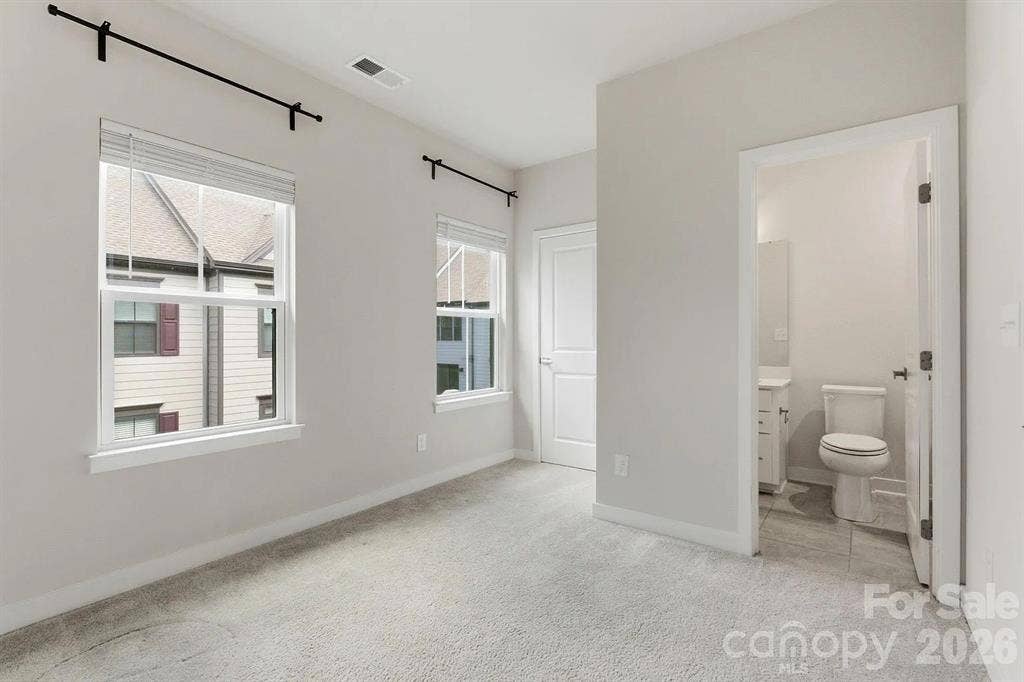 3 BR in Charlotte