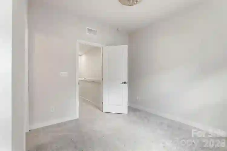 3 BR in Charlotte