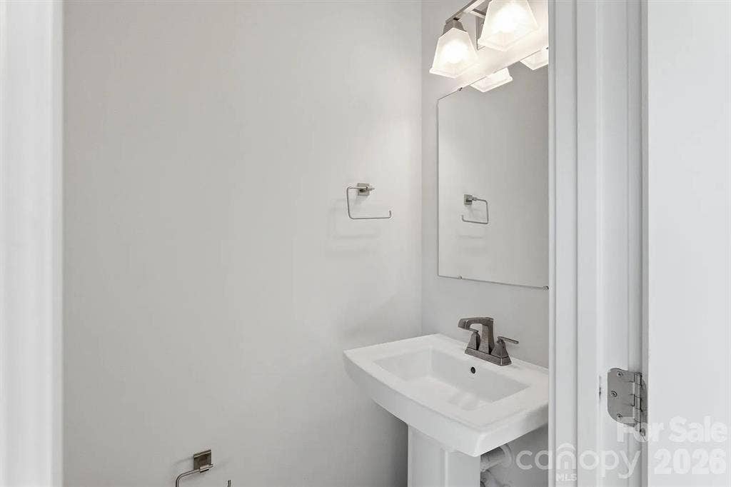 3 BR in Charlotte