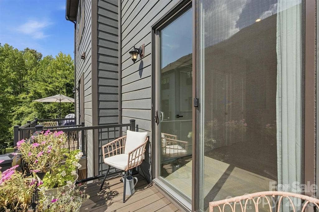 3 BR in Charlotte