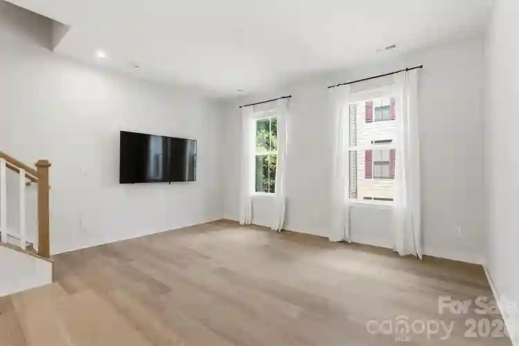 3 BR in Charlotte