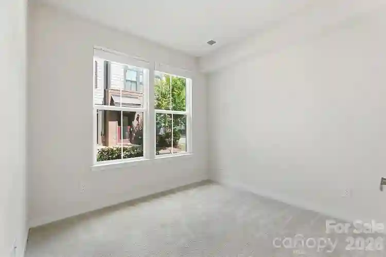 3 BR in Charlotte