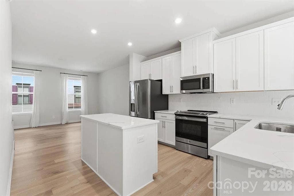 3 BR in Charlotte