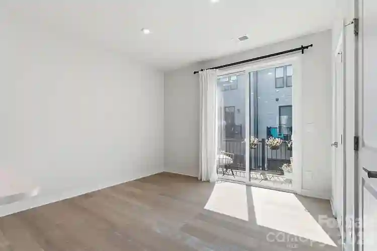3 BR in Charlotte