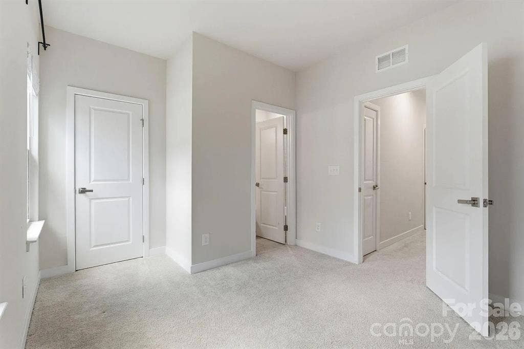 3 BR in Charlotte
