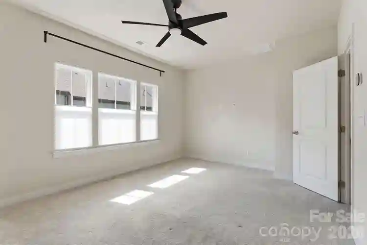 3 BR in Charlotte