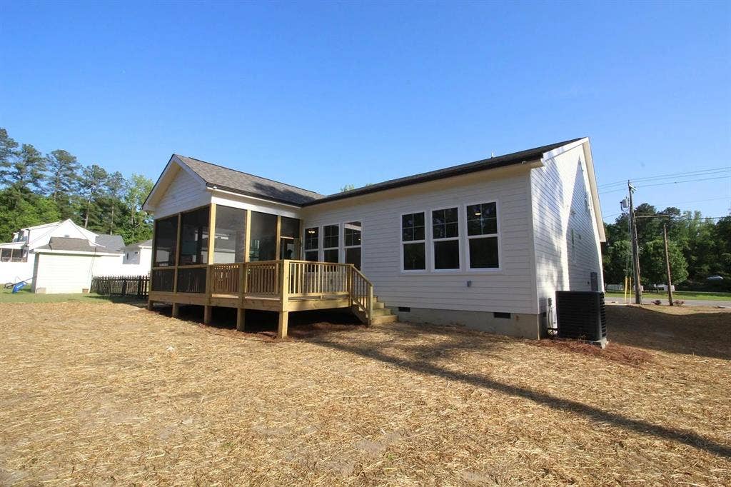 4 BR in Fuquay-Varina