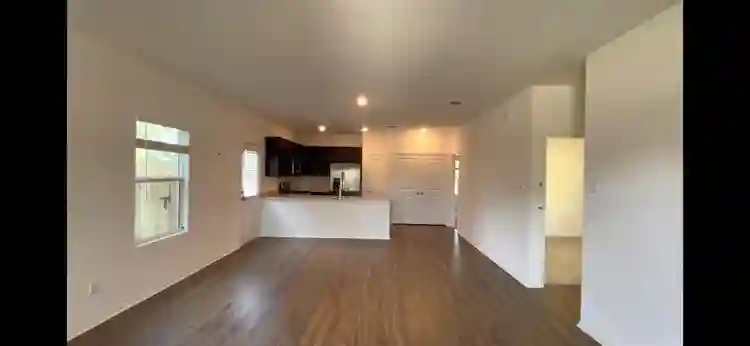 3 BR in Maxwell