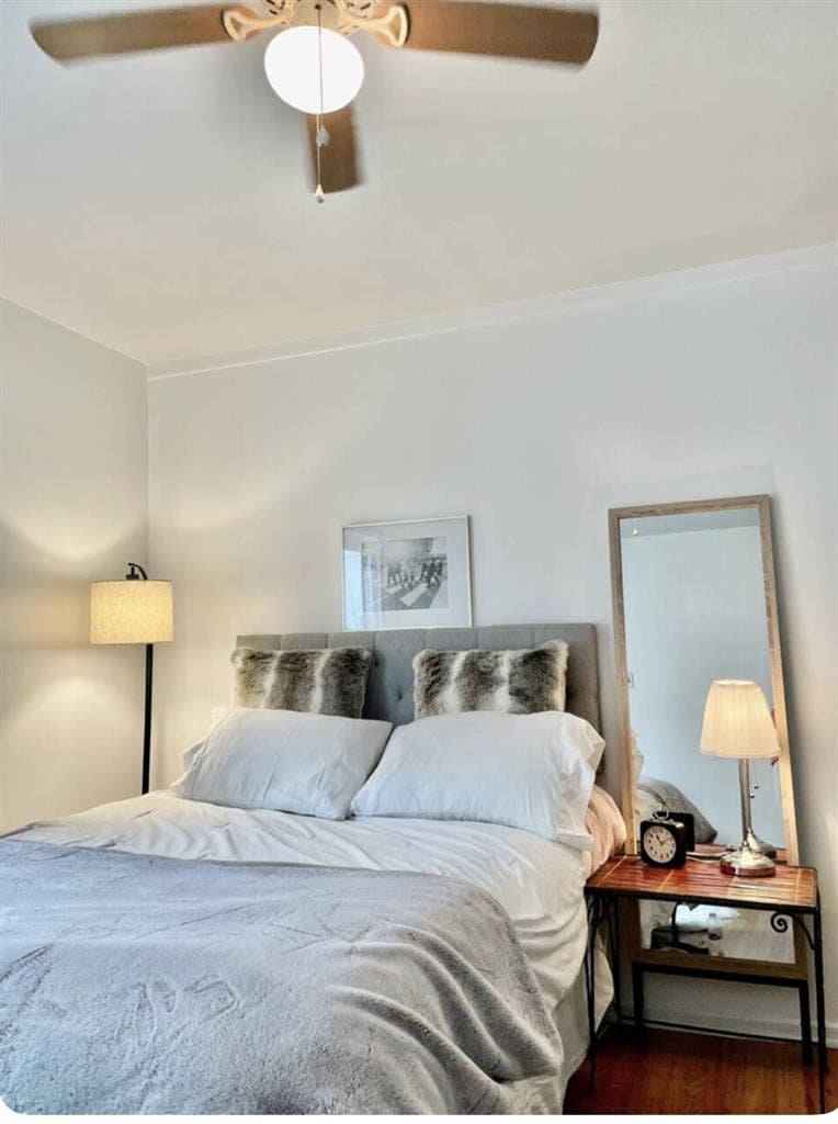 Bedroom available excellent place
