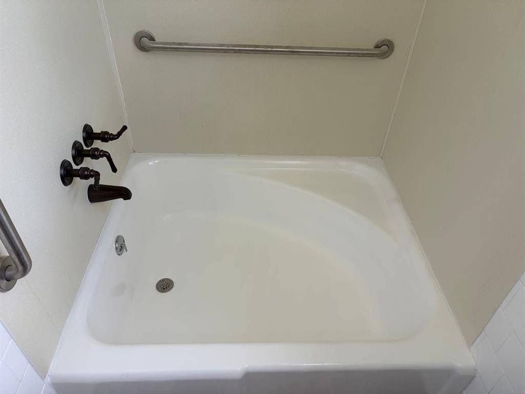 Single Room for Rent