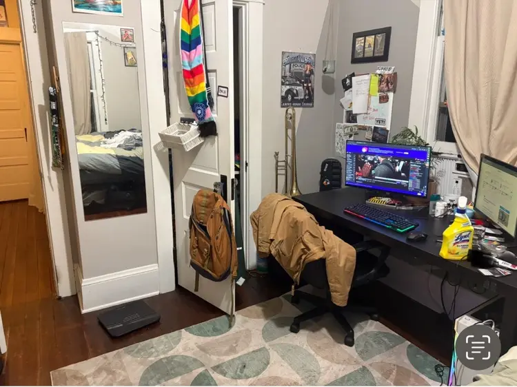Room for Rent in SE Richmond Home