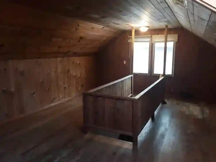Seeking 4 new roommates!