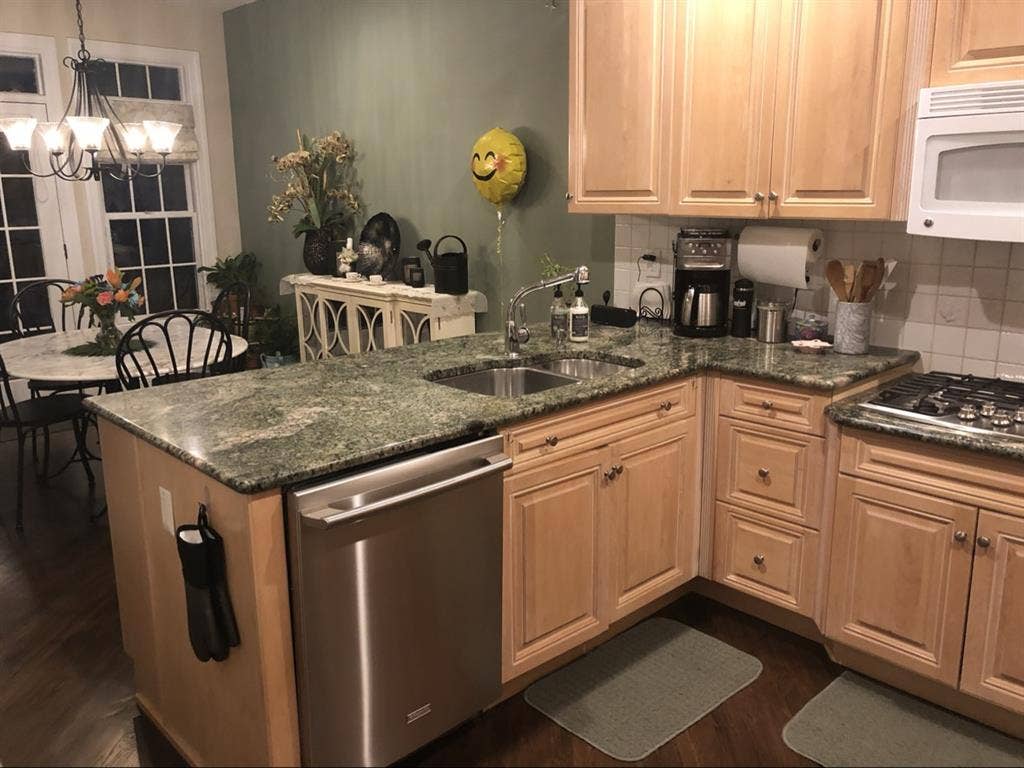 Furnished large bedroom