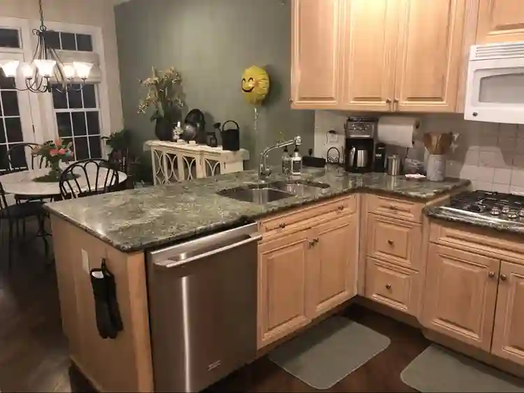 Furnished large bedroom