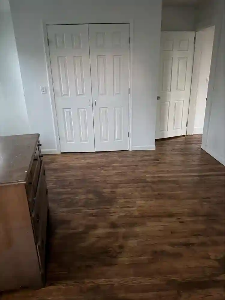 Rooms for rent.