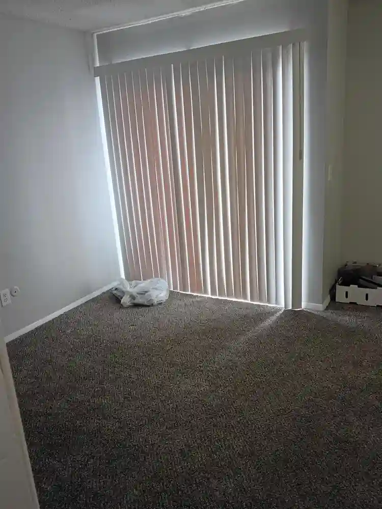 I'd like someone over 30 no couples