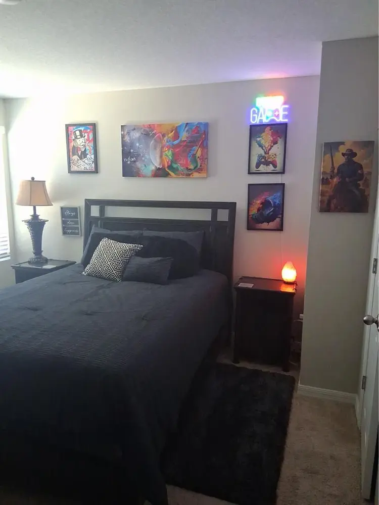 I’m renting 2 rooms in my 5 bedroom
