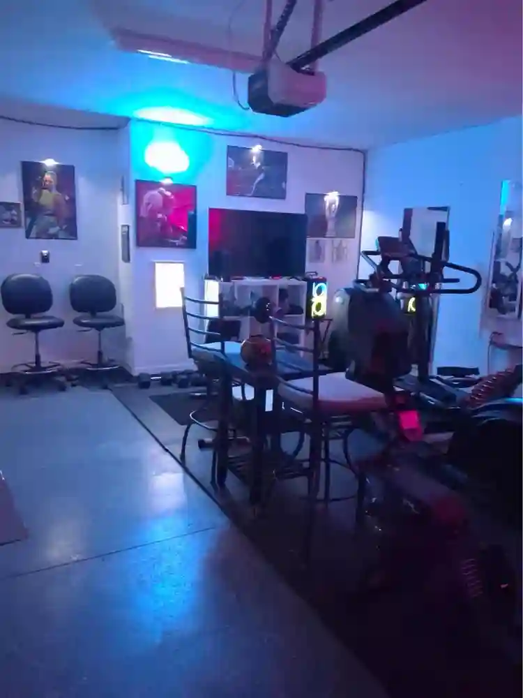 I’m renting 2 rooms in my 5 bedroom