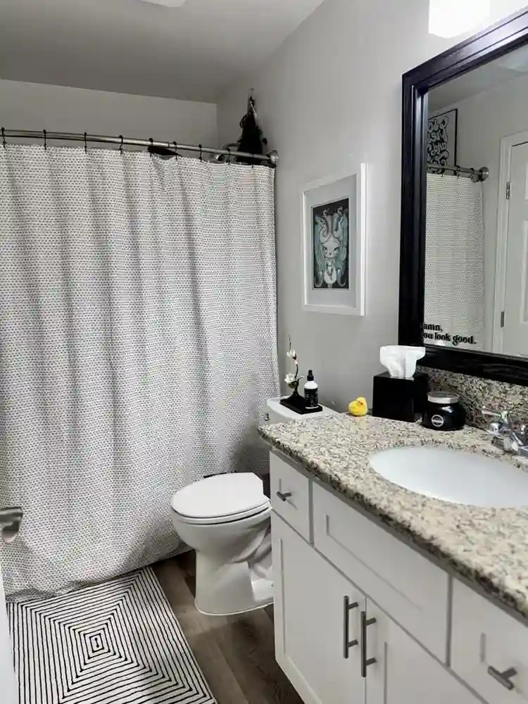 Master Bedroom w/Resort Amenities