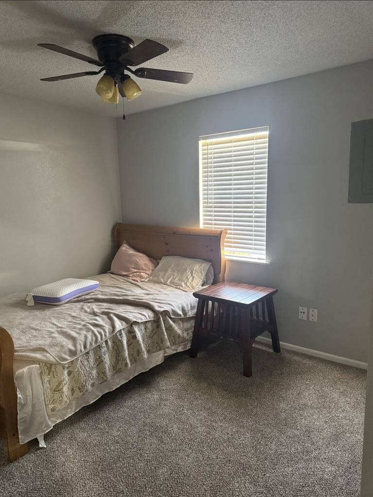 Room for rent college students.