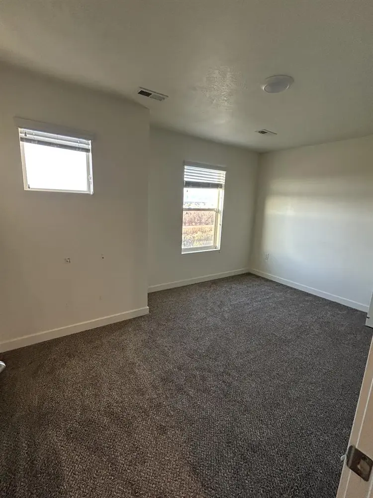 Room for Rent Manga,UT
