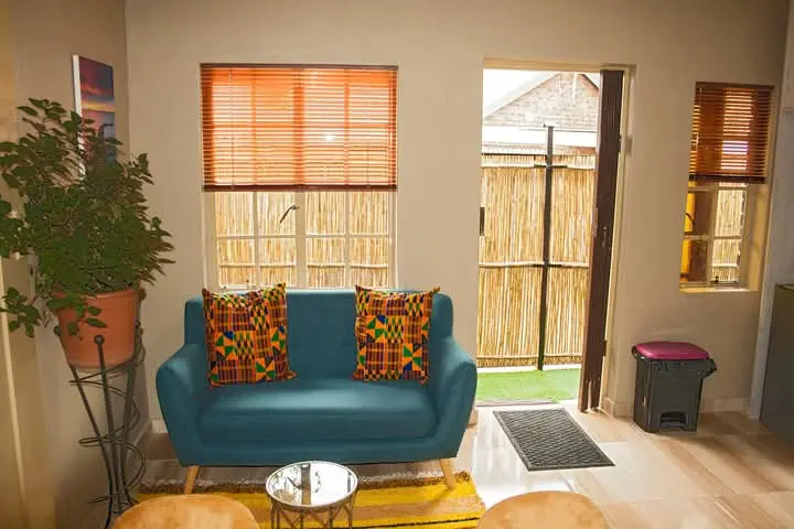 Green Sounds of Birds home