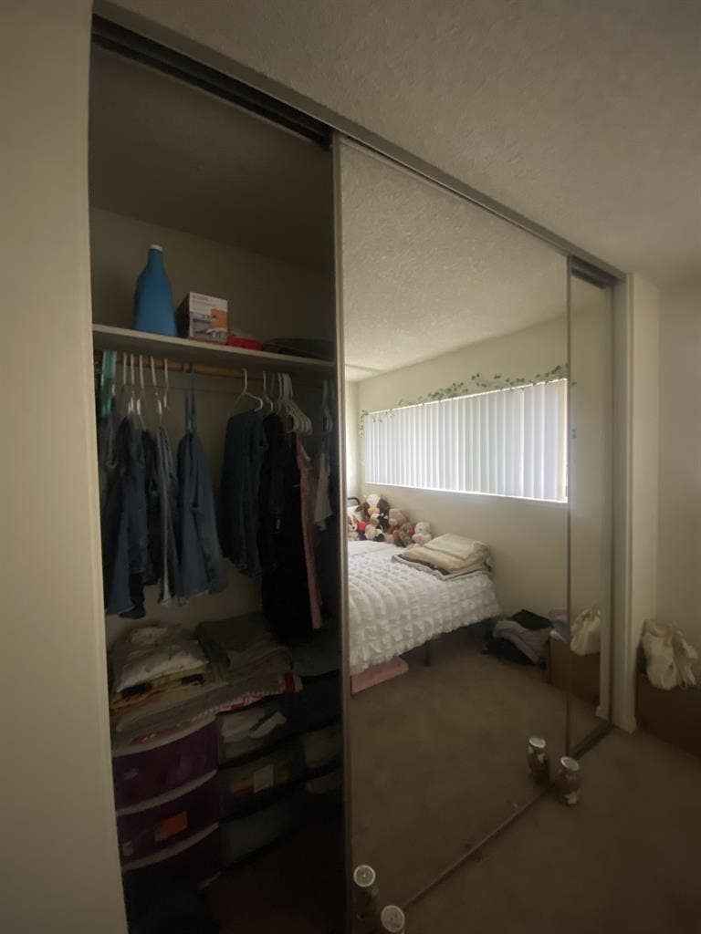 LEASE TAKEOVER FOR MY BEDROOM