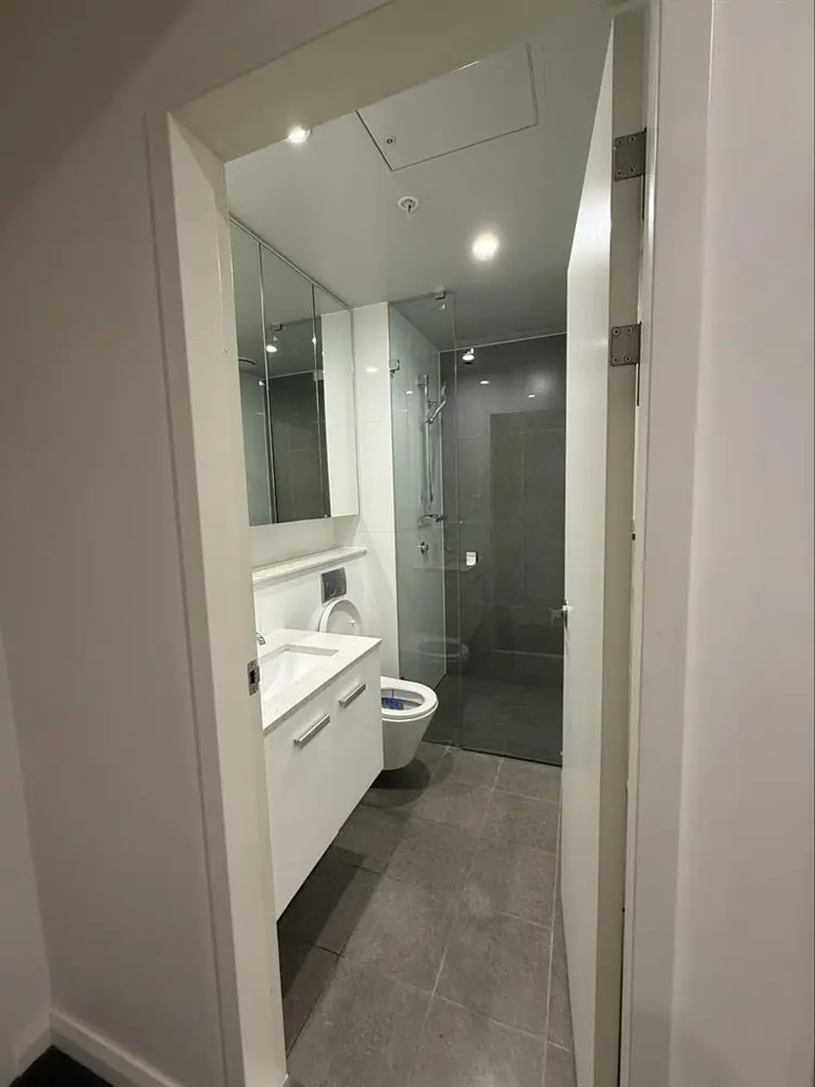 Master bedroom for rent Liverpool!
