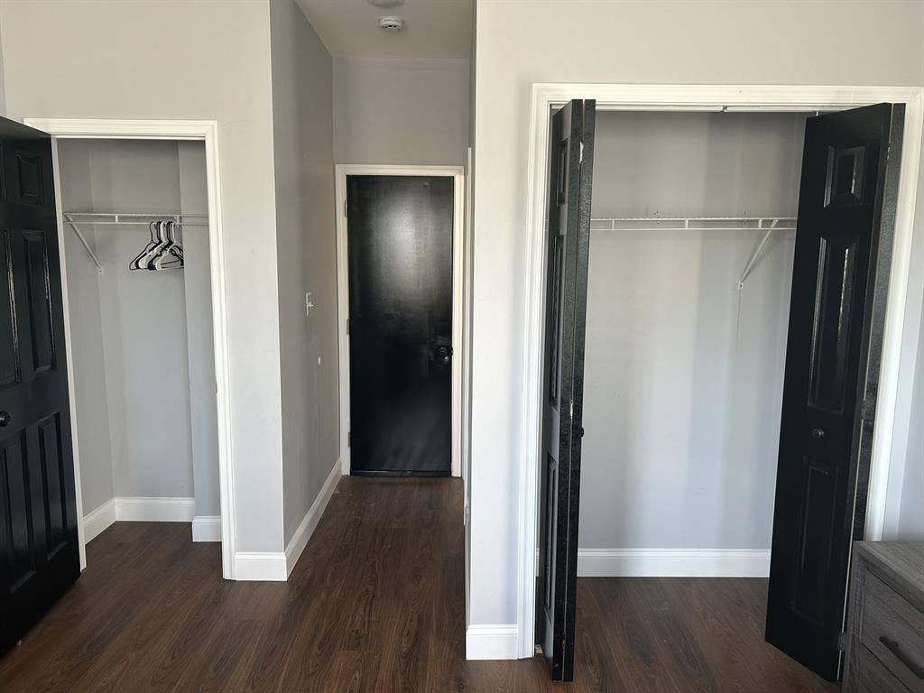 ETL ROOM AVAILABLE