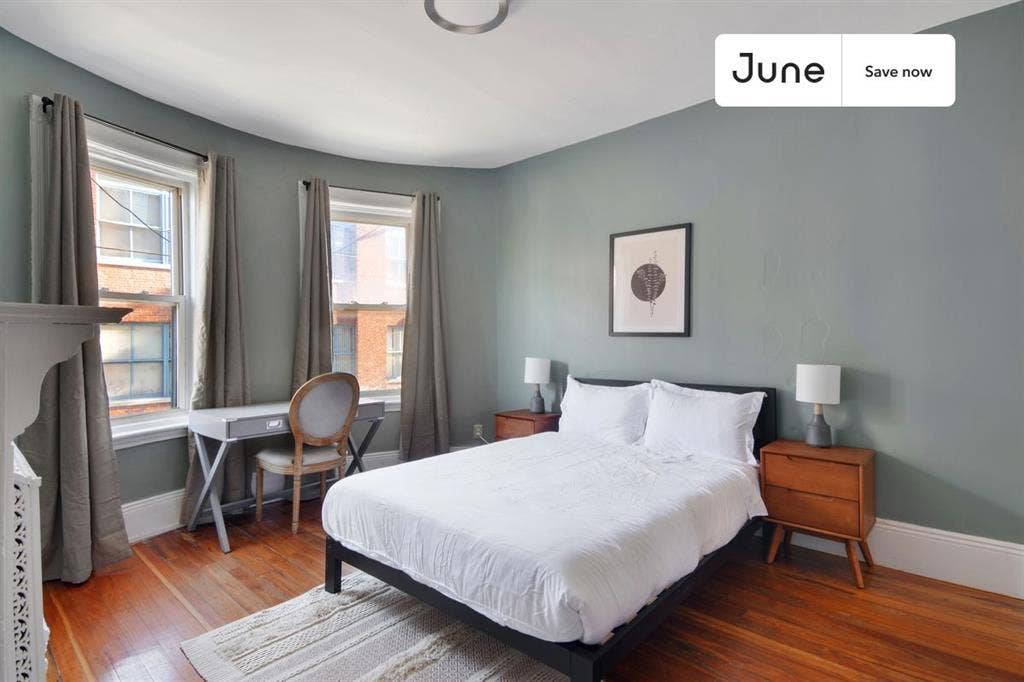 7 BR in Boston