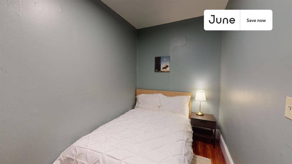 7 BR in Boston