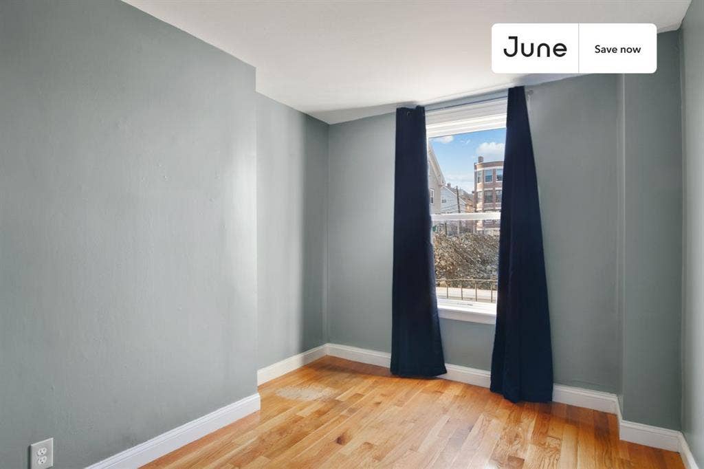 7 BR in Boston