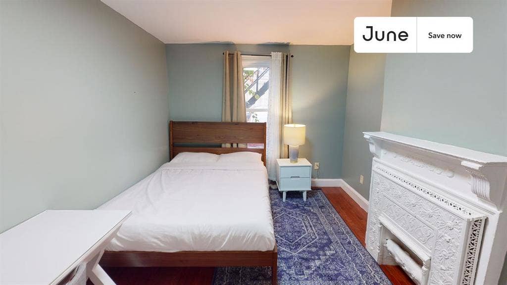 7 BR in Boston