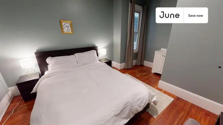 7 BR in Boston