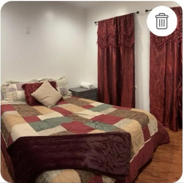 Furnished room