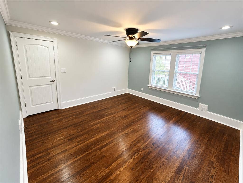 Large Room in Quiet Home