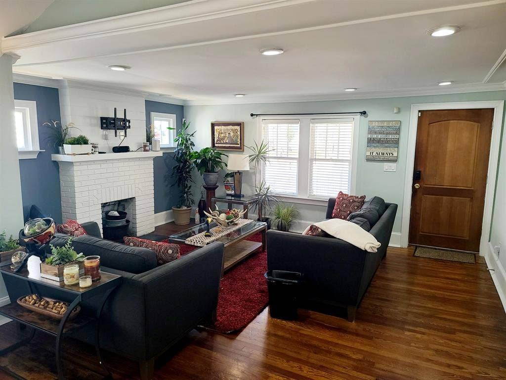 Large Room in Quiet Home