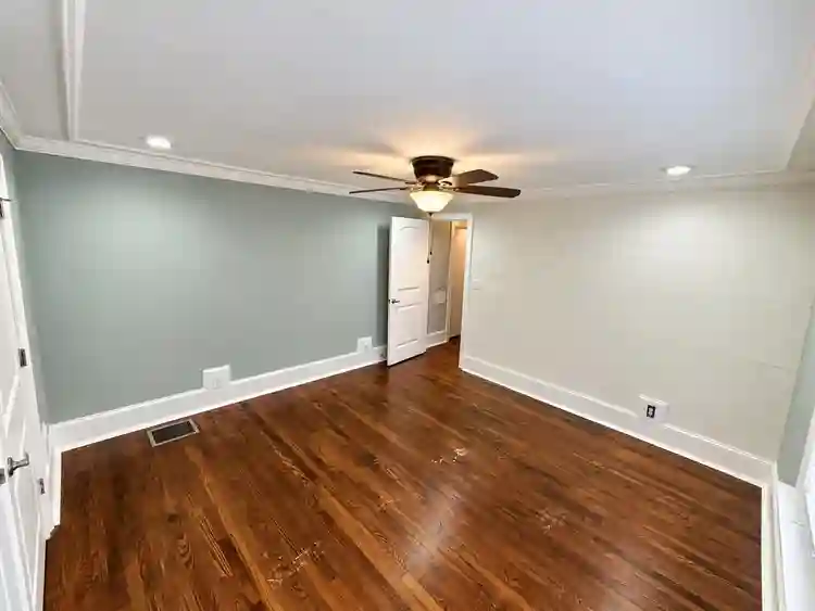 Large Room in Quiet Home