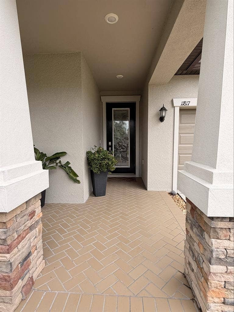 Private room and private bathroom