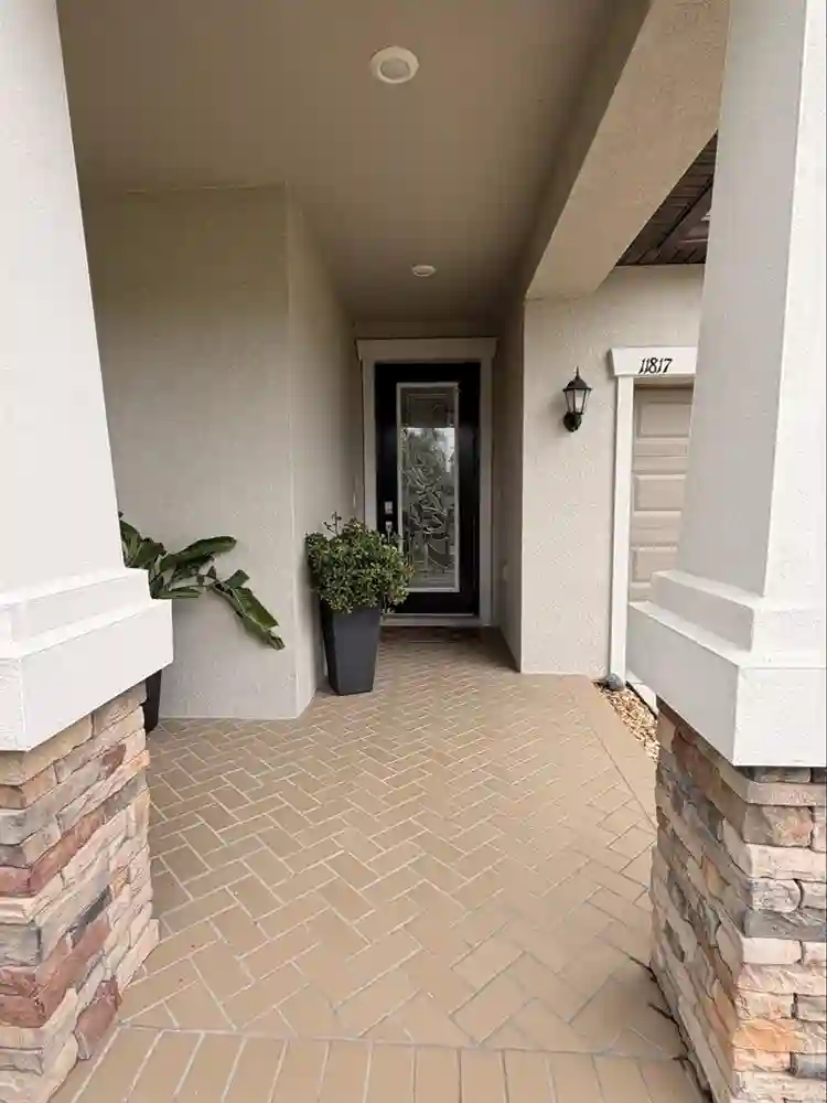 Private room and private bathroom