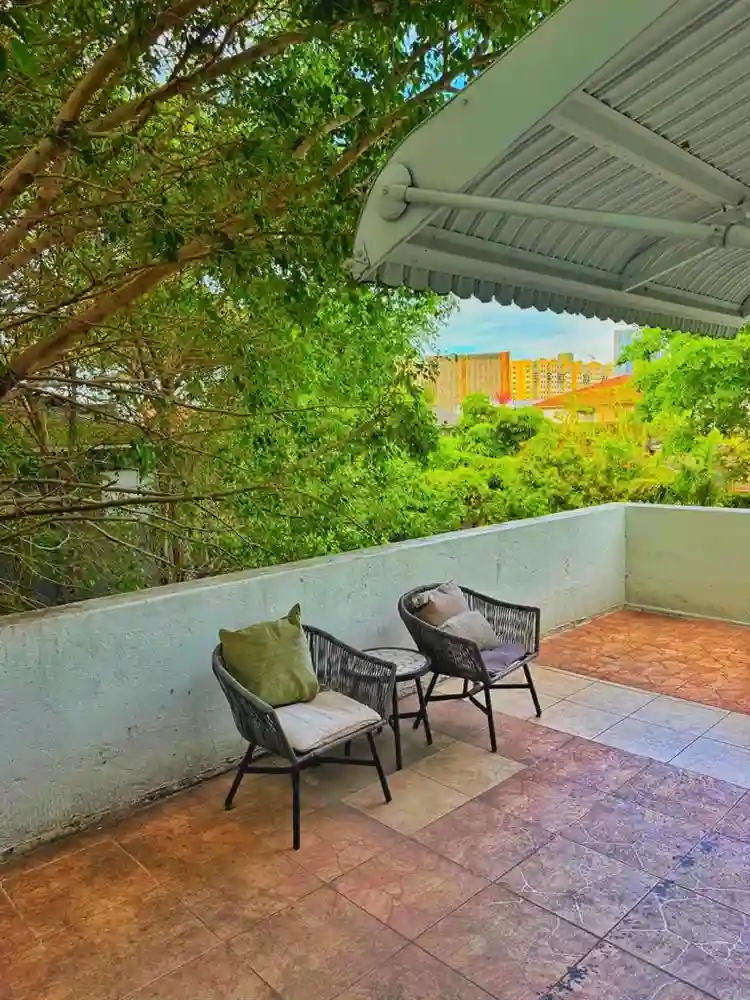 Furnished private room Miami River