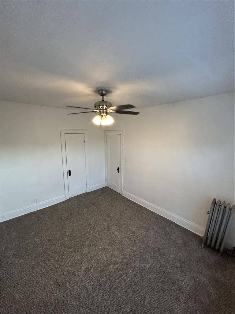 2b1b apartment room