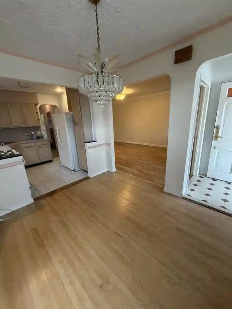 🏡❣️ Newly Renovated 2 bed 1 bath