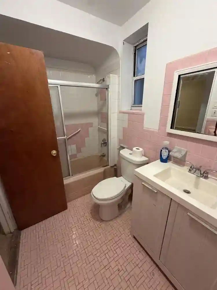 🏡❣️ Newly Renovated 2 bed 1 bath