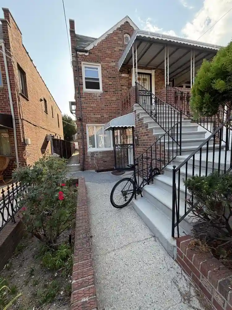 🏡❣️ Newly Renovated 2 bed 1 bath