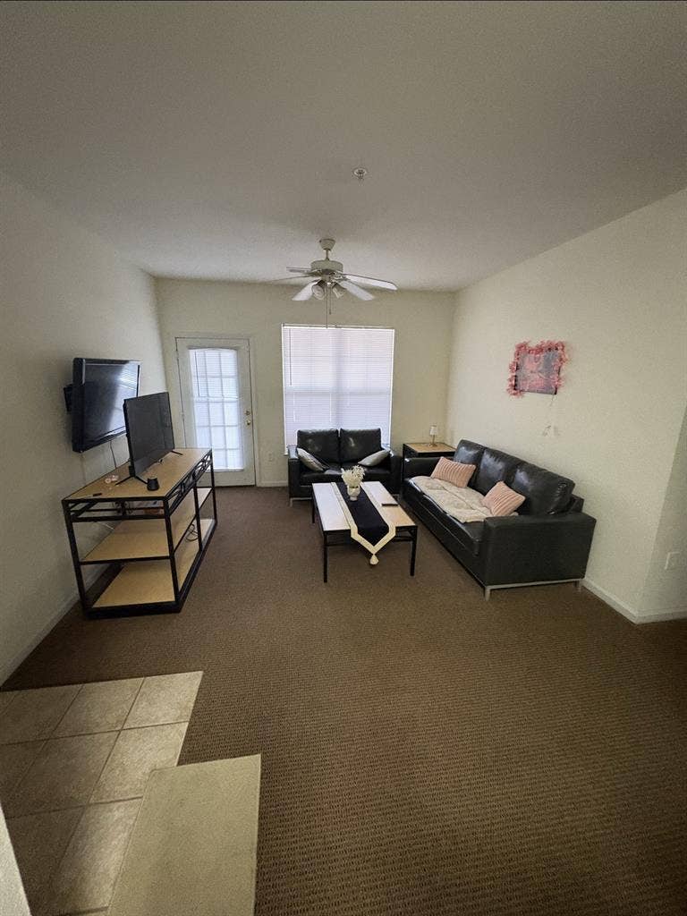 Sublease! immediate move in!