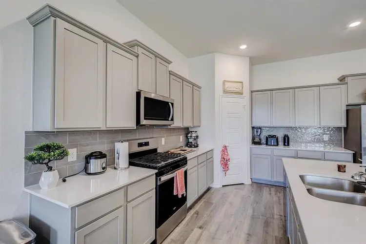 4 BR in Garland