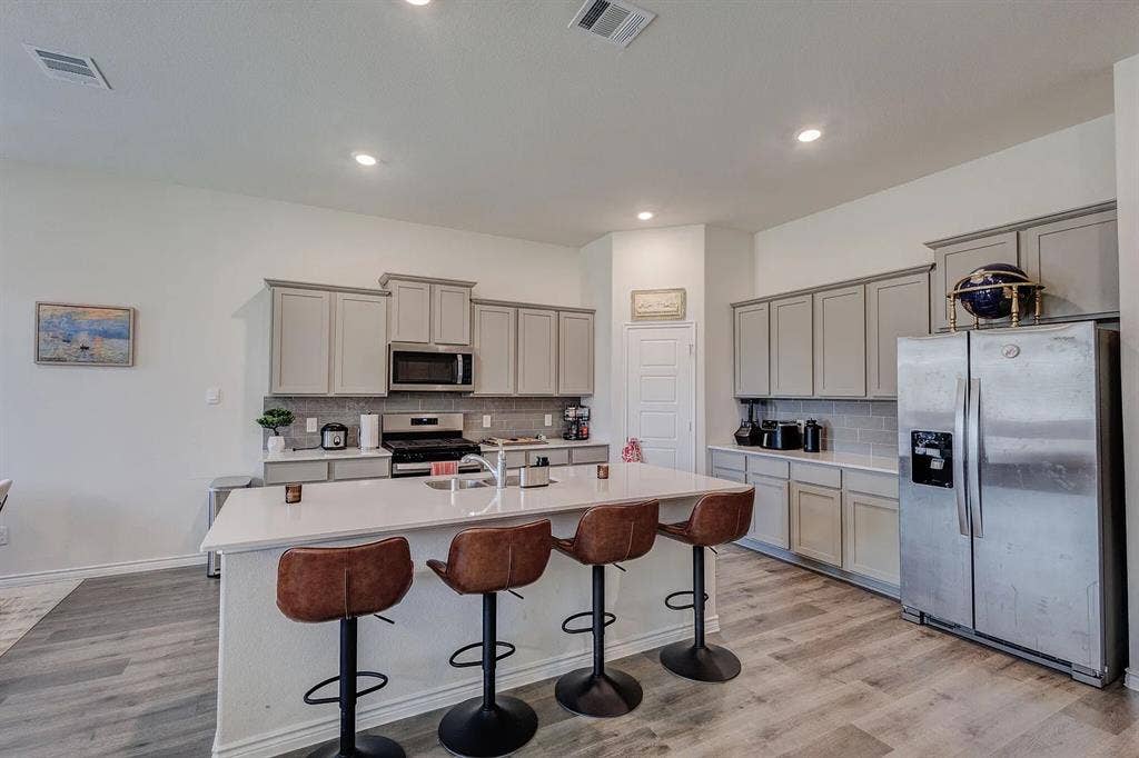 4 BR in Garland