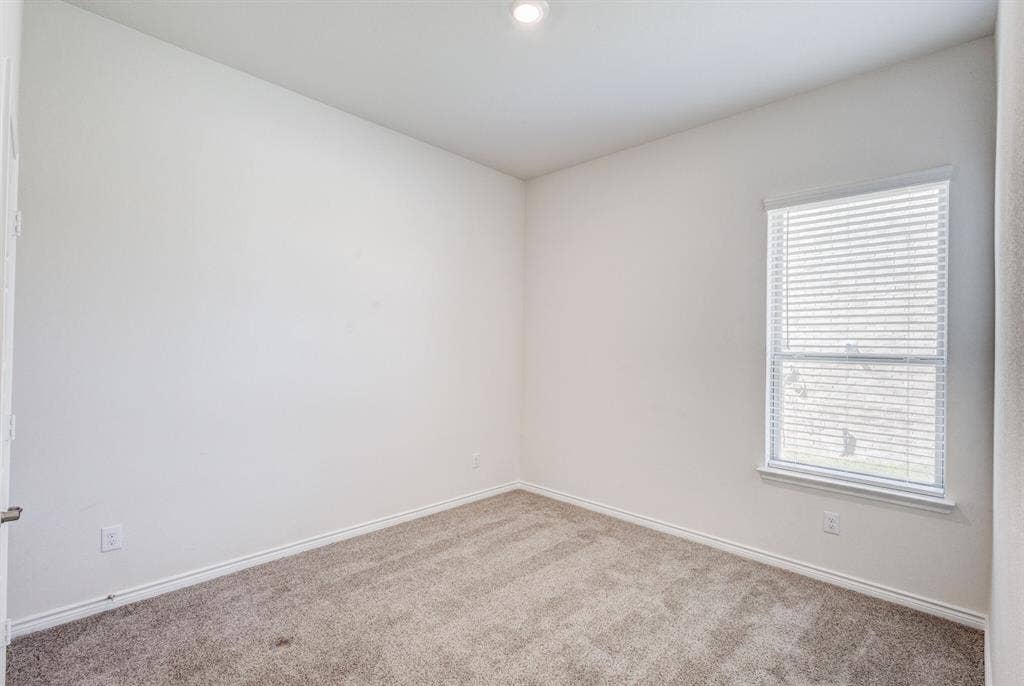 4 BR in Garland