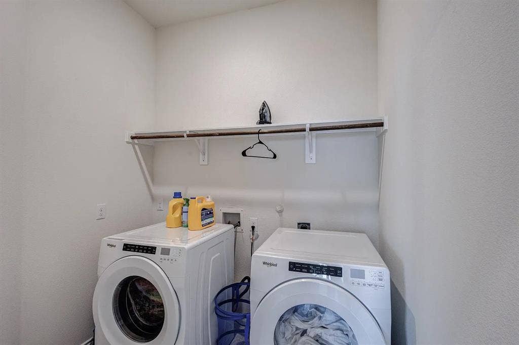 4 BR in Garland